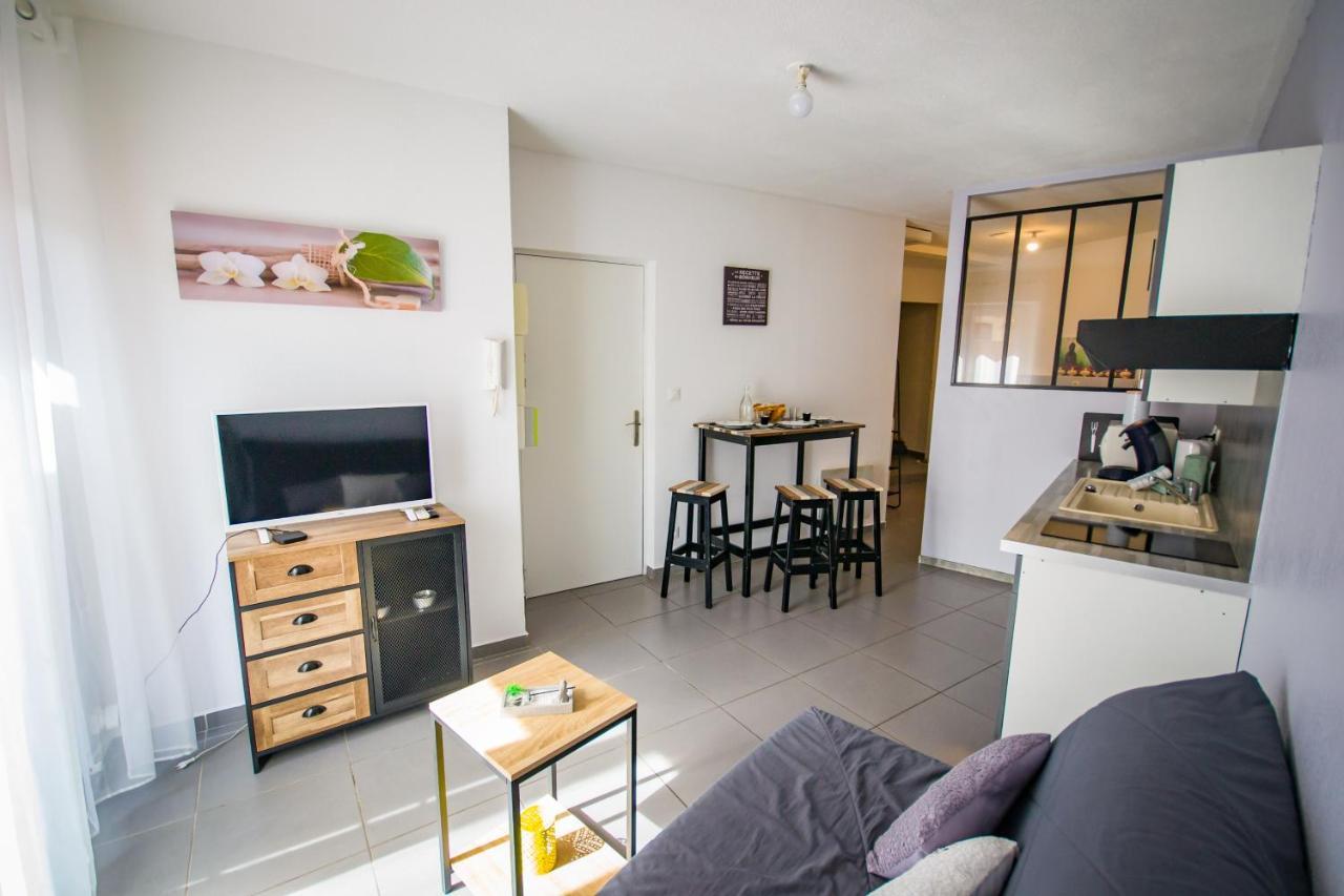 Le Studiozen Yourhosthelper Narbonne Eksteriør billede